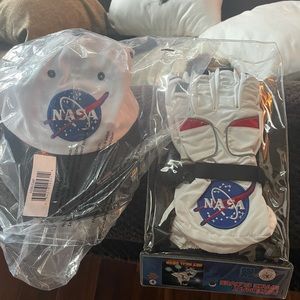 NEW Youth Astronaut Boots, Gloves & Hat